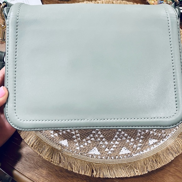 Marc Jacobs Insignia Full Flap Logo Shoulder Bag - Picture 7 of 13